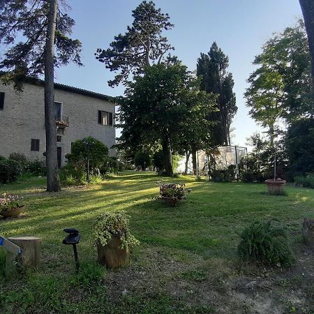 Ca'Lavalle B&B Urbino Bagian luar foto