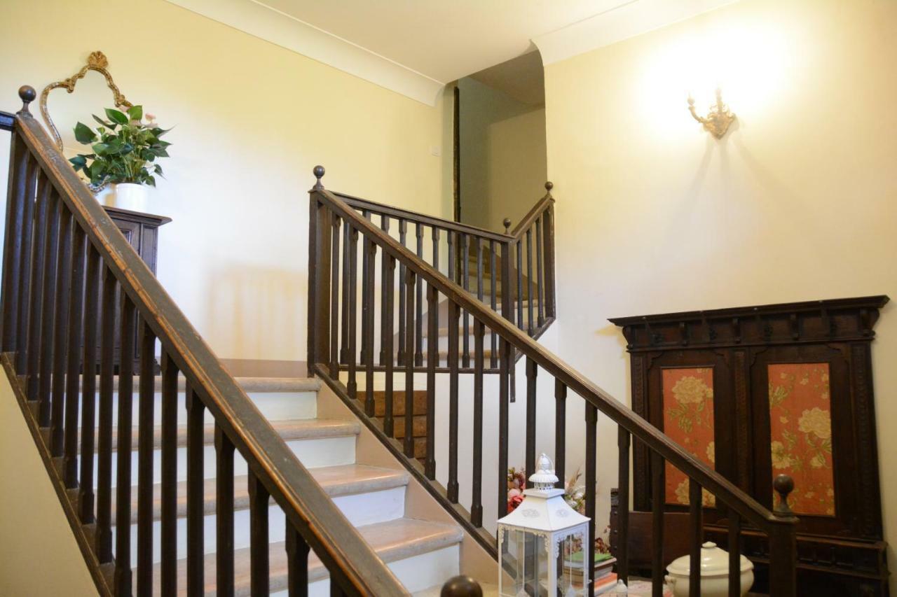 Ca'Lavalle B&B Urbino Bagian luar foto