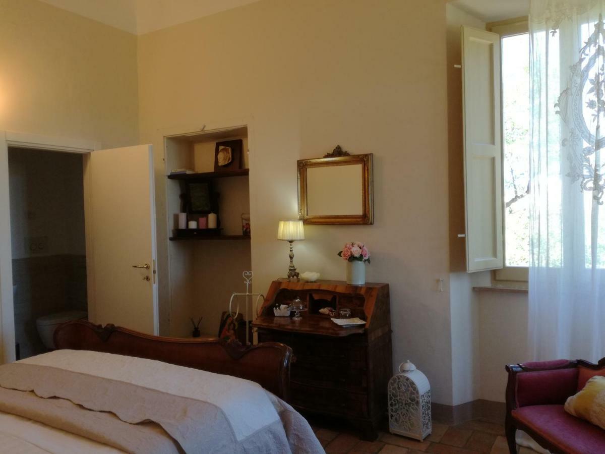 Ca'Lavalle B&B Urbino Bagian luar foto